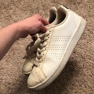Adidas white cloudfoam sneakers size 7.5